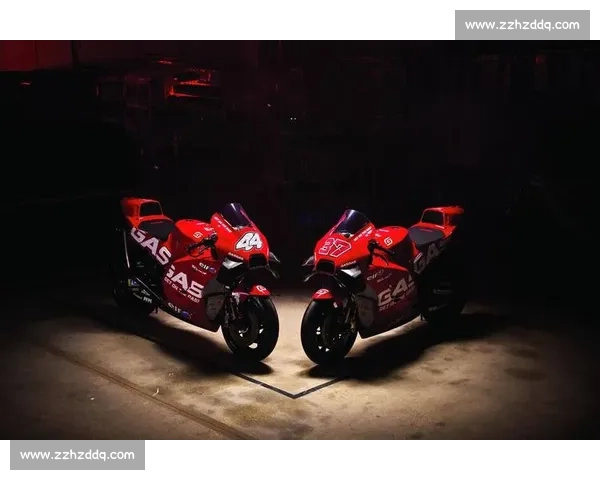 铁血入主 Tech3：斯泰纳发布会爆粗口掀 MotoGP 风云